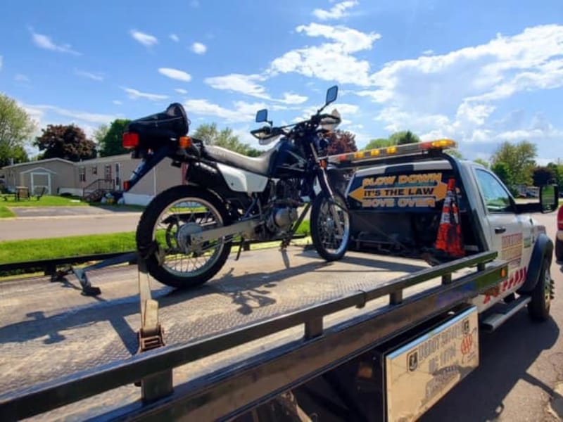I-94 flatbed towing