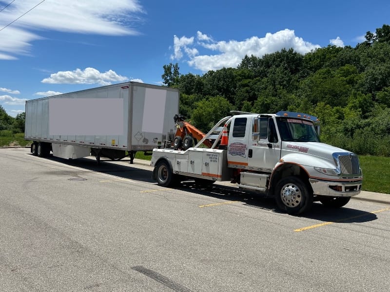 I-94 semi towing